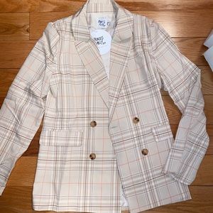 • Princess Polly Blazer •